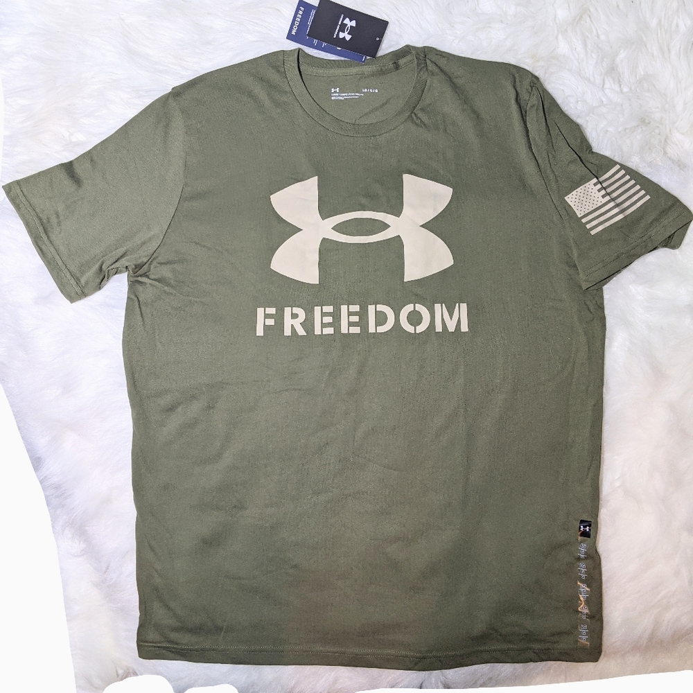 NWT Under Armour Freedom T Shirt Green L